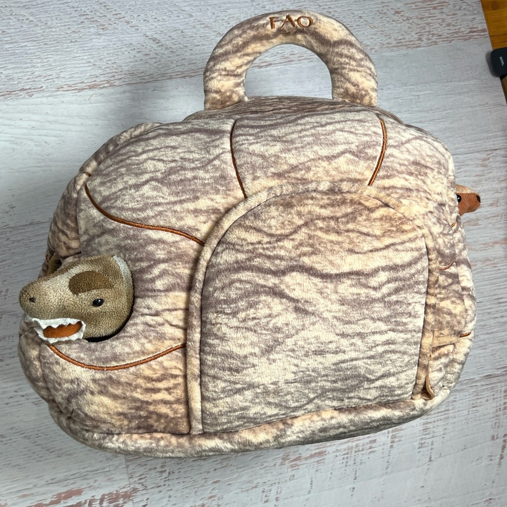 FAO Schwarz Dinosaurs Stuffed Animals with Plush Mountain Cave Carry Bag 7 Dinos